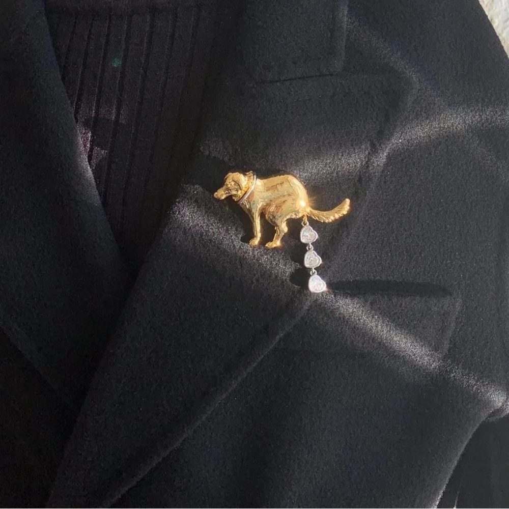 Dog Drama Brooch: Gold Pooping Dog Pin - Zircon Accent - Picture 4 of 10